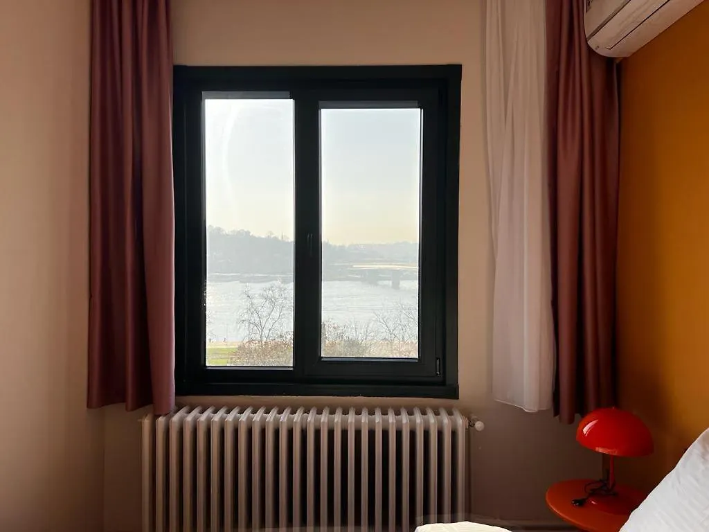 Wonder Homes 7-4Br, 2Ba Astounding Seaview Karakoey Istanbul