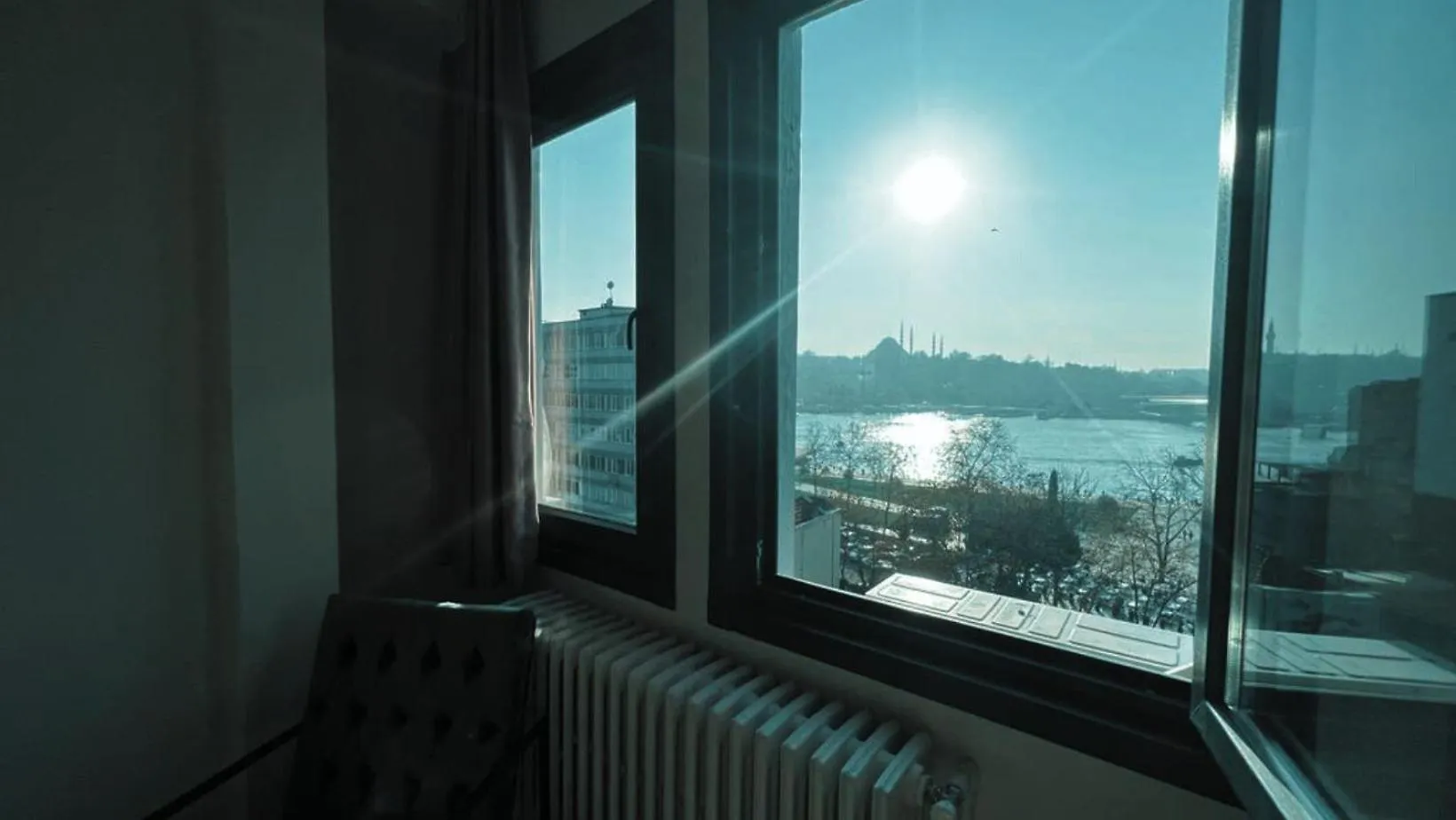 Wonder Homes 7-4Br, 2Ba Astounding Seaview Karakoey Istanbul Apartment