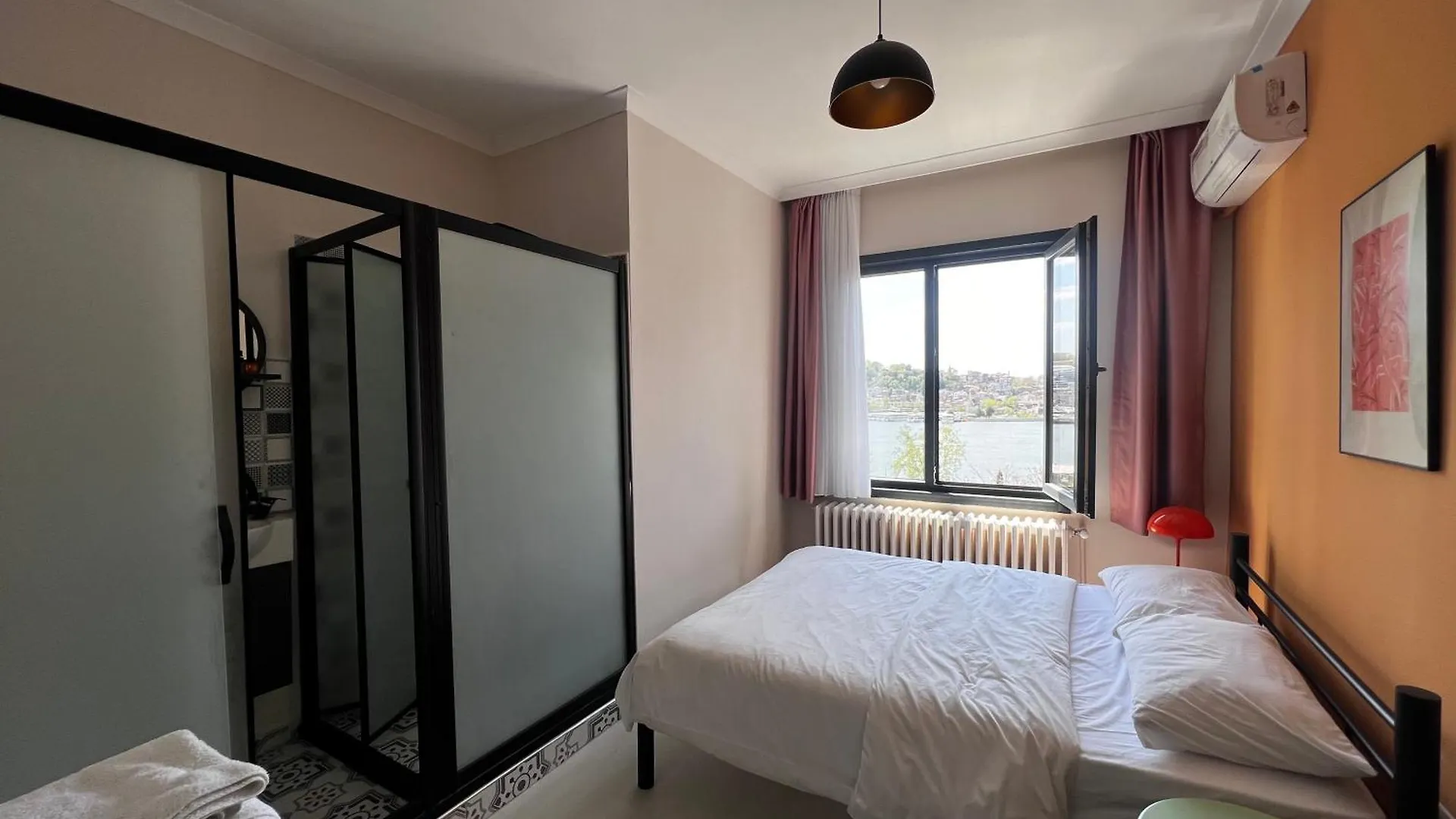 Wonder Homes 7-4Br, 2Ba Astounding Seaview Karakoey Istanbul Apartment